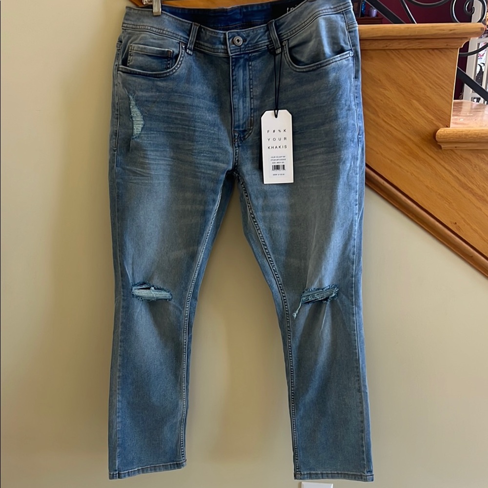 tpj Distressed Jeans Size 35 X 30 Slim Fit New With Tags